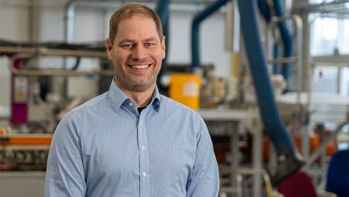 Dr. Oliver Tröppner ist seit 01. Januar 2025 Gruppenleiter der Forschungsgruppe Materialentwicklung- und prüfung