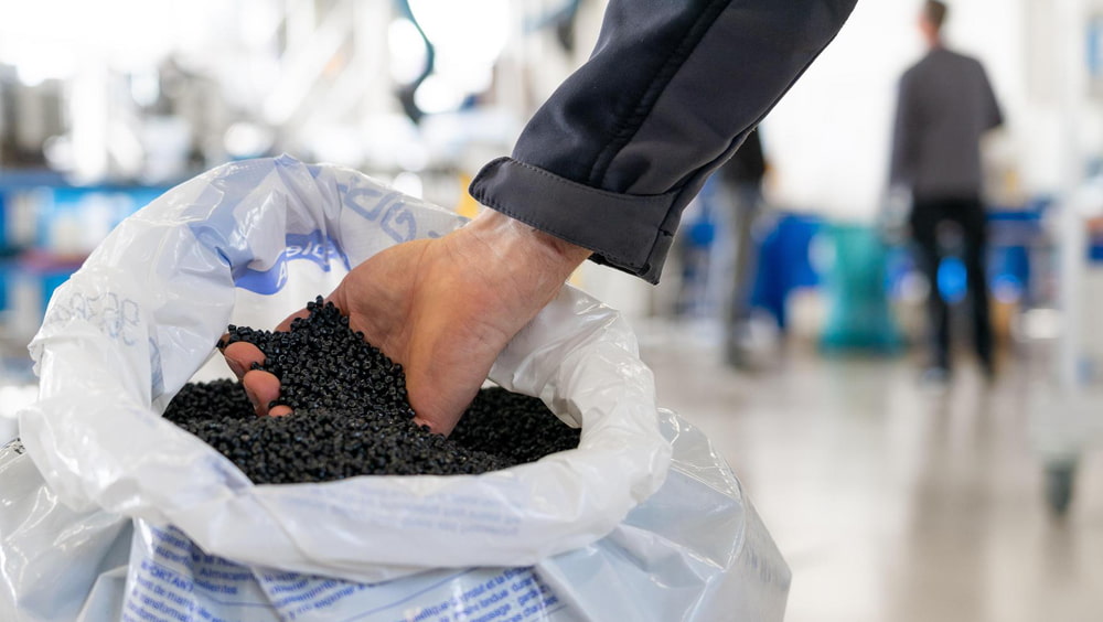 Das Seminar „Füllstoffe und Additive in Kunststoffen“ findet am 25. und 26. November in Peine statt. Das Seminar „Füllstoffe und Additive in Kunststoffen“ findet am 25. und 26. November in Peine statt.