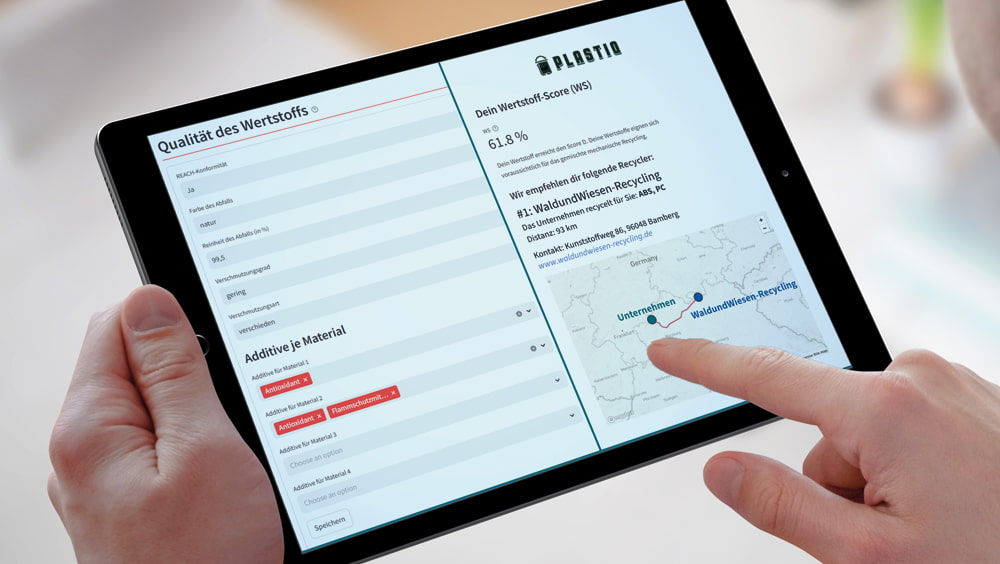 Der Online-Demonstrator erlaubt eine einfache Dateneingabe für Wertstoffe (links) und empfiehlt anhand der Daten einen optimalen Verwertungsweg sowie passende Recycler (rechts). Der Online-Demonstrator erlaubt eine einfache Dateneingabe für Wertstoffe (links) und empfiehlt anhand der Daten einen optimalen Verwertungsweg sowie passende Recycler (rechts).