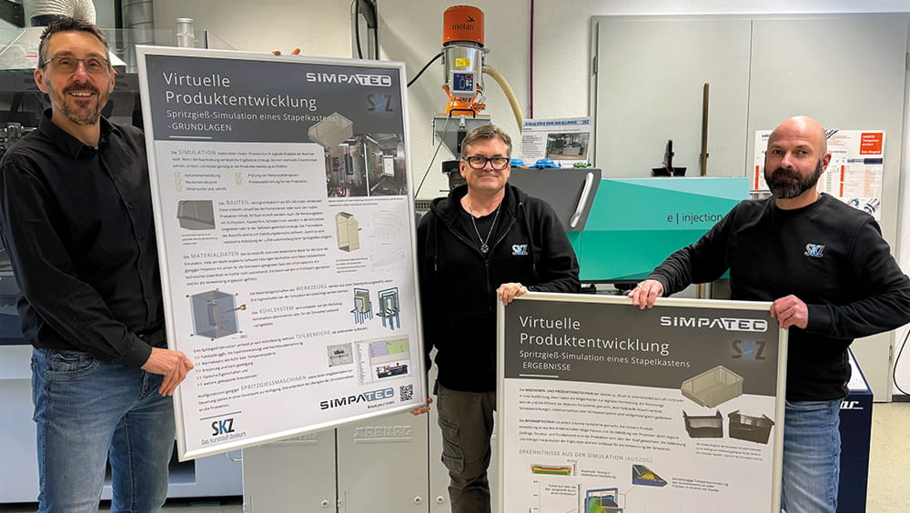 Dr. Michael Bosse, SimpaTec (links) übergibt informatives Anschauungsmaterial an Jens Brennecke (Mitte) und Andreas Grzeskowiak (rechts) vom SKZ-Standort Peine  Dr. Michael Bosse, SimpaTec (links) übergibt informatives Anschauungsmaterial an Jens Brennecke (Mitte) und Andreas Grzeskowiak (rechts) vom SKZ-Standort Peine